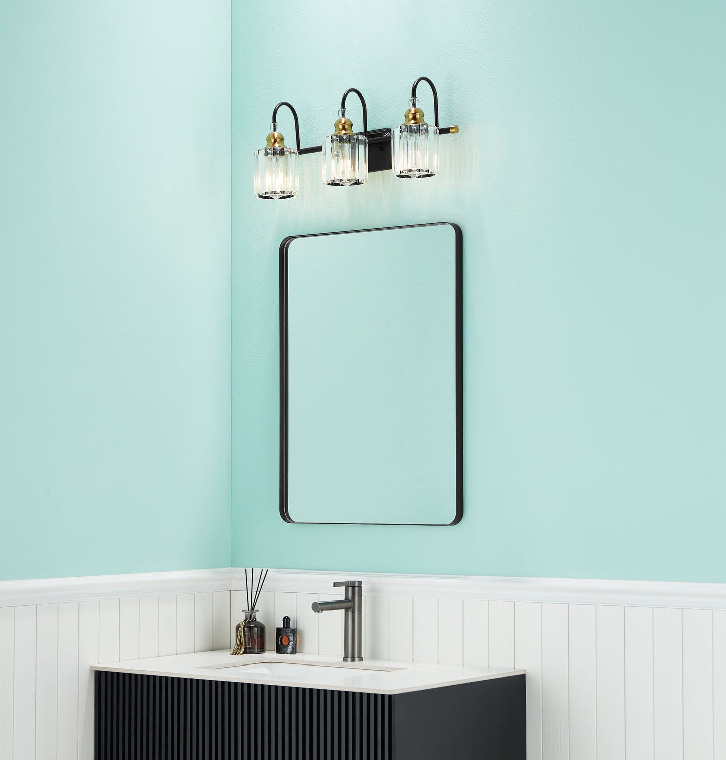 Waterpar® 22-in W x 30-in H Matte Black Alumi Bathroom Mirror with Vanity Light