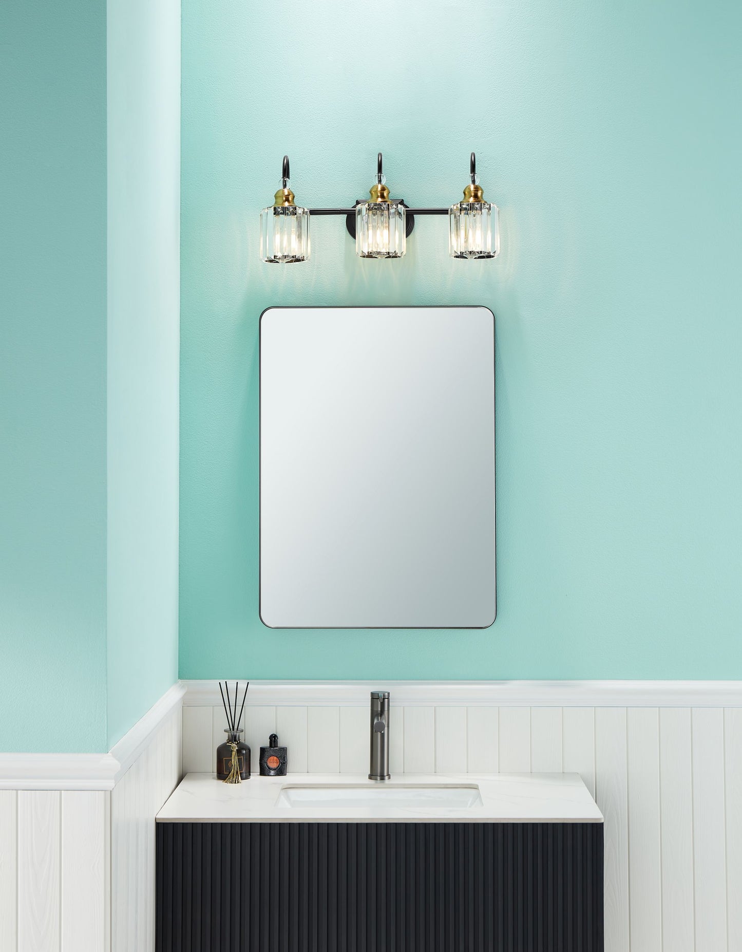 Waterpar® 22-in W x 30-in H Matte Black Alumi Bathroom Mirror with Vanity Light